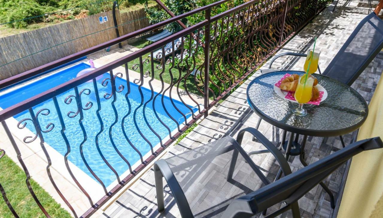 Apartments Lara - Split Croatia Bagian luar foto