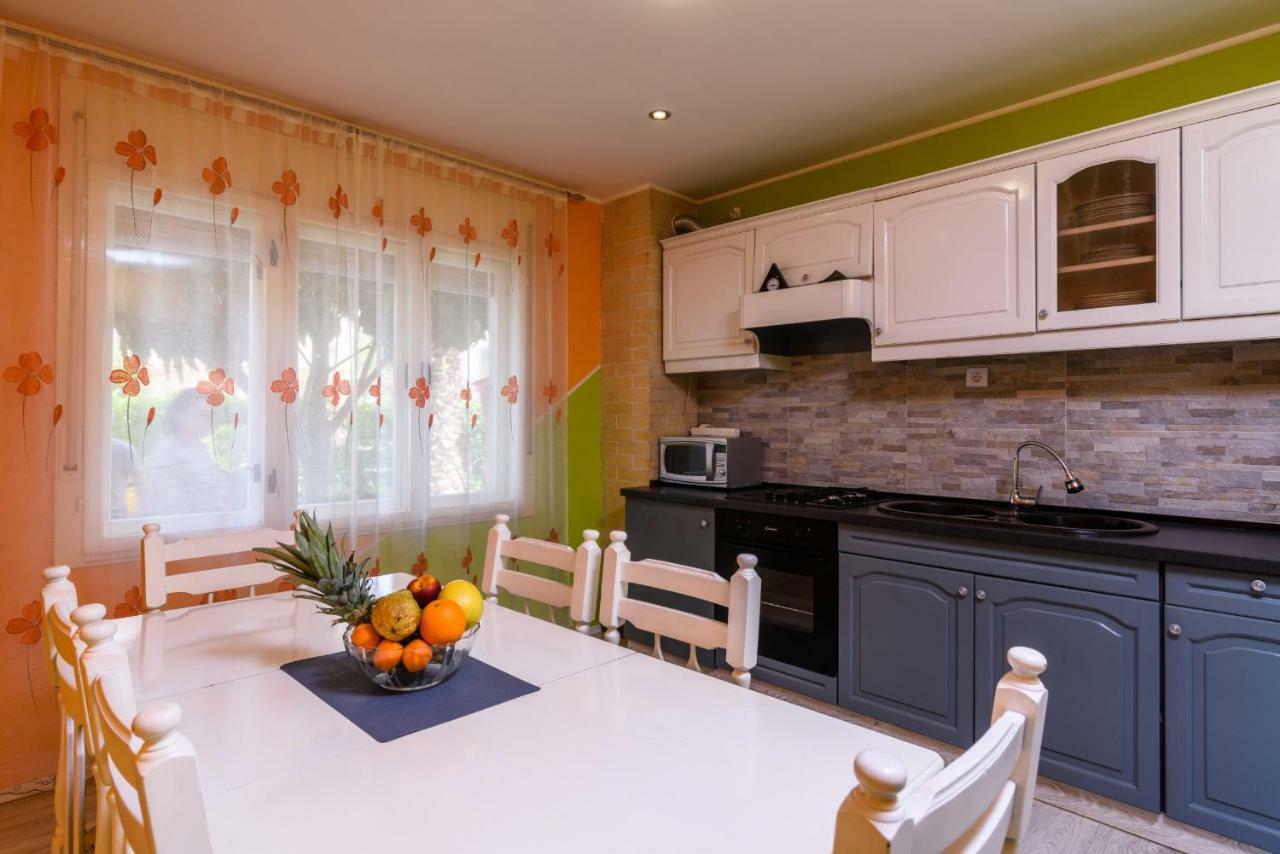 Apartments Lara - Split Croatia Bagian luar foto