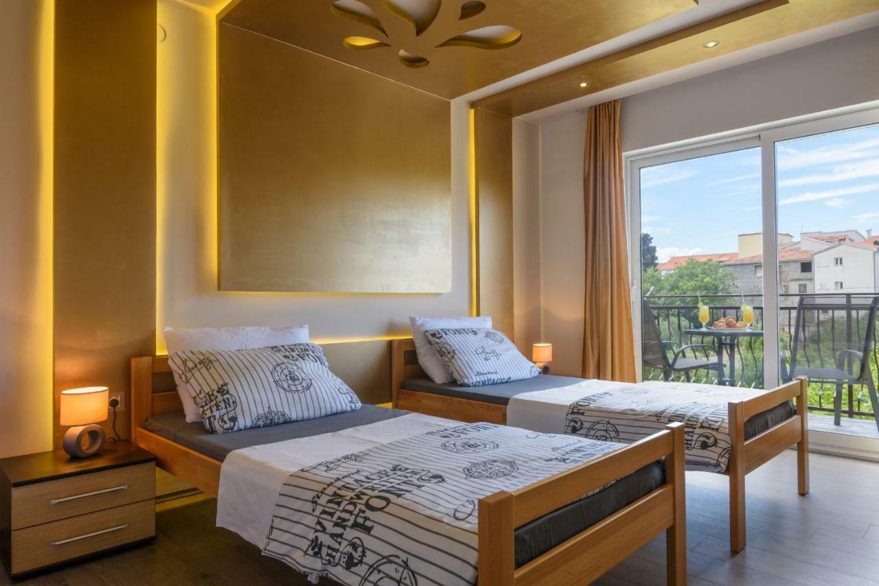 Apartments Lara - Split Croatia Bagian luar foto