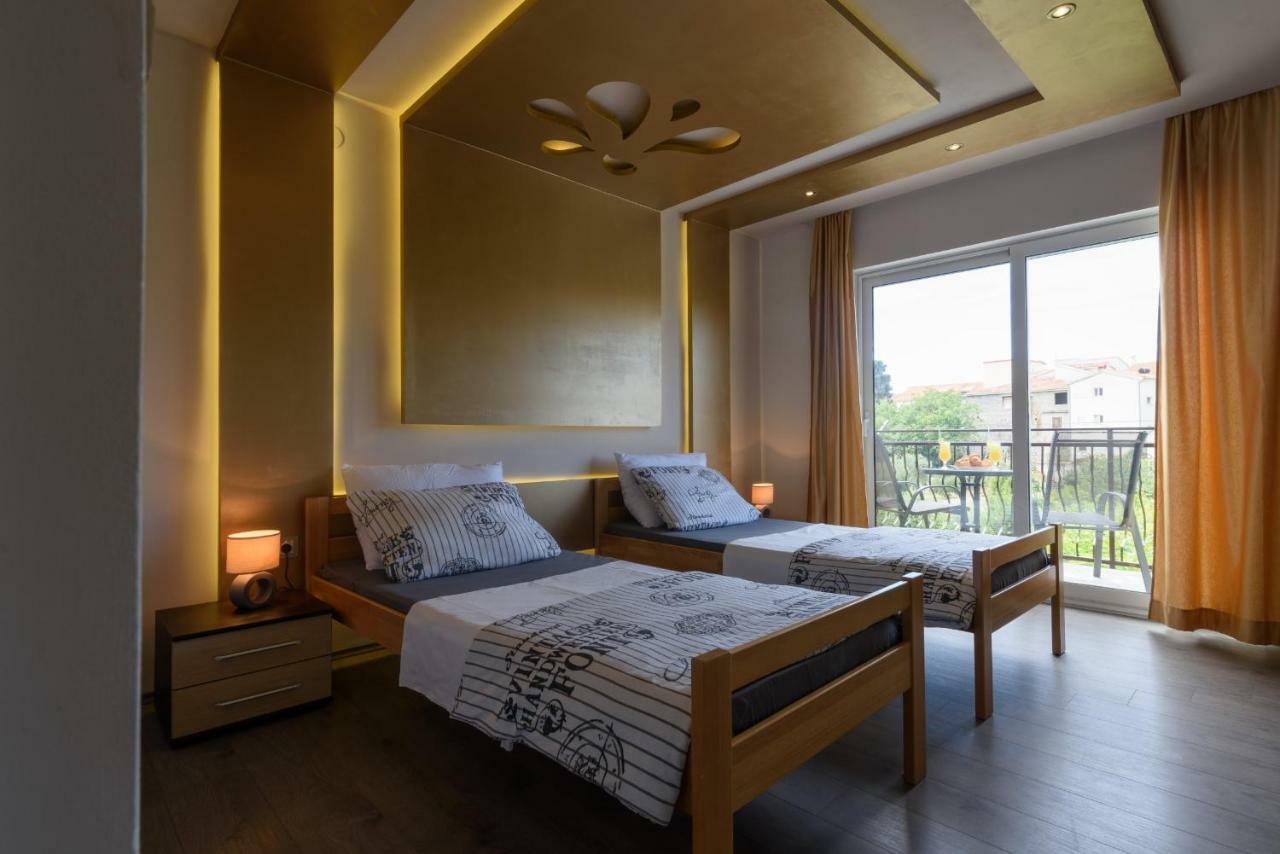 Apartments Lara - Split Croatia Bagian luar foto